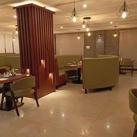 Hotel Preethi Classic Towers Ооти Екстериор снимка