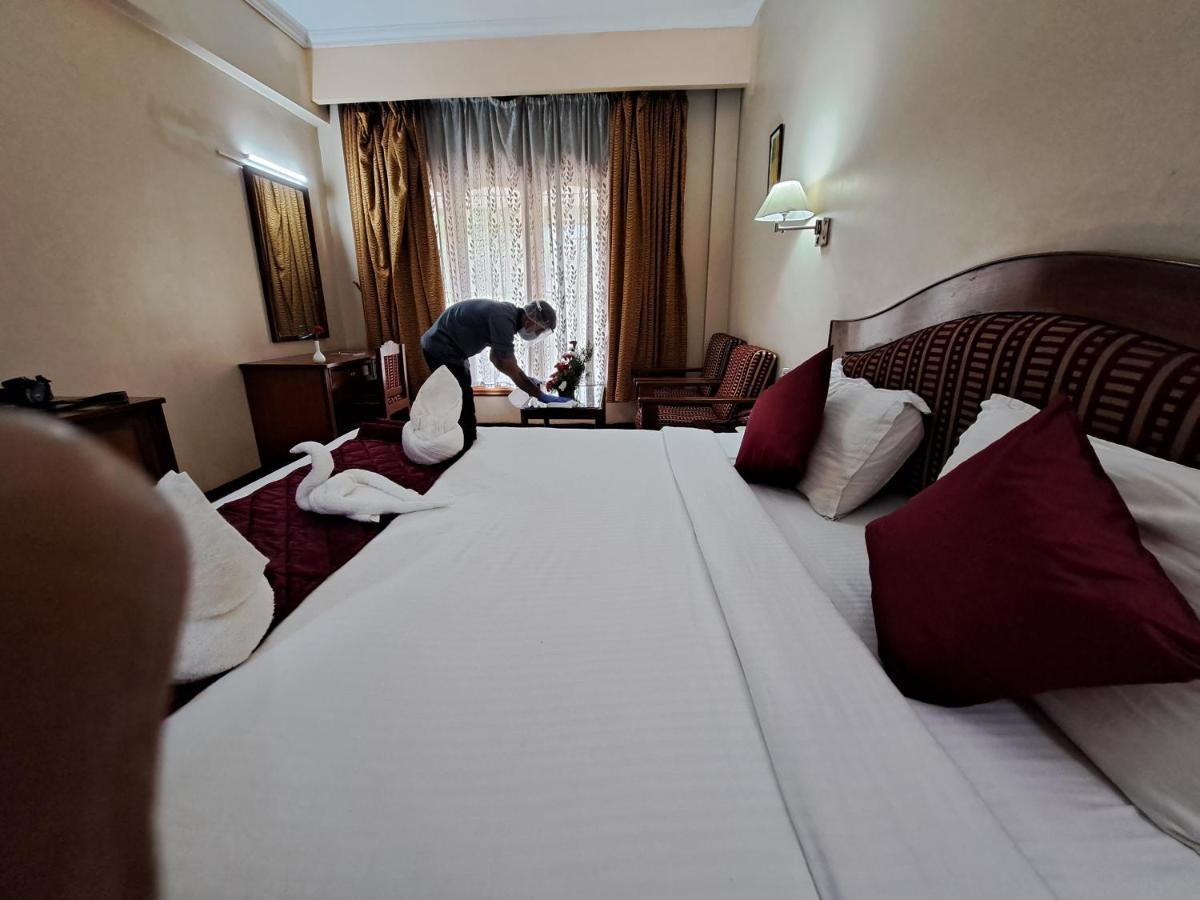 Hotel Preethi Classic Towers Ооти Екстериор снимка