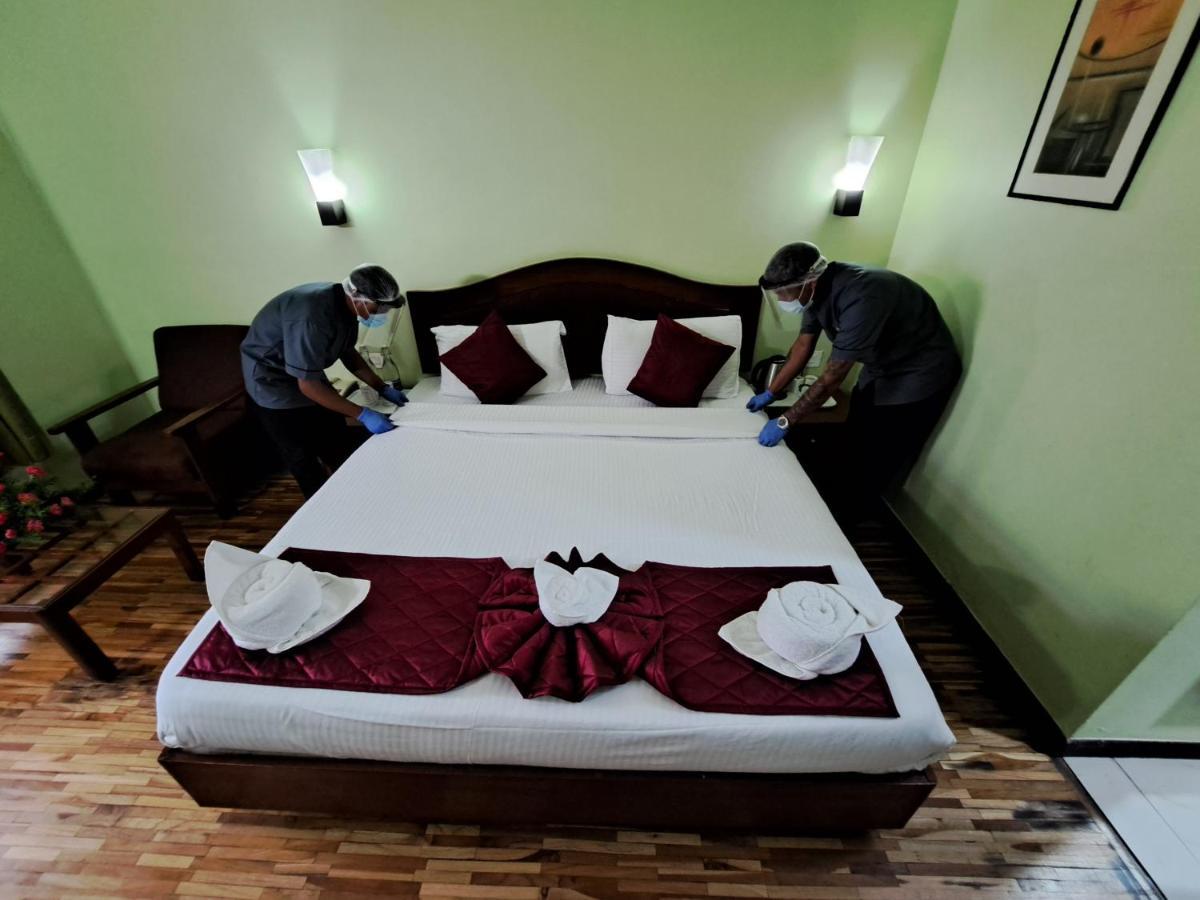 Hotel Preethi Classic Towers Ооти Екстериор снимка