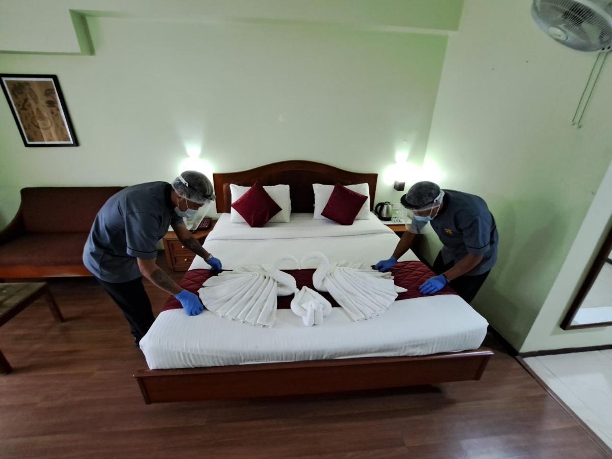 Hotel Preethi Classic Towers Ооти Екстериор снимка