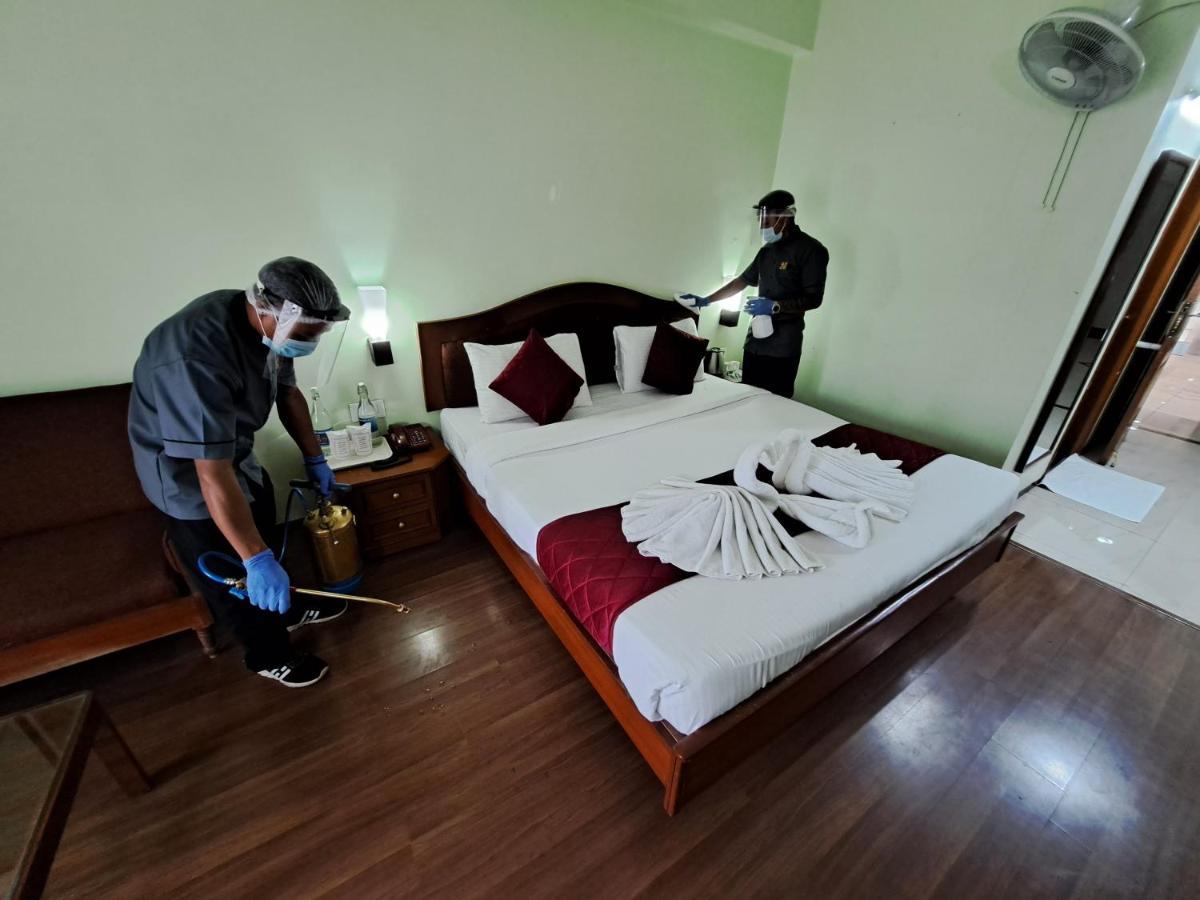 Hotel Preethi Classic Towers Ооти Екстериор снимка