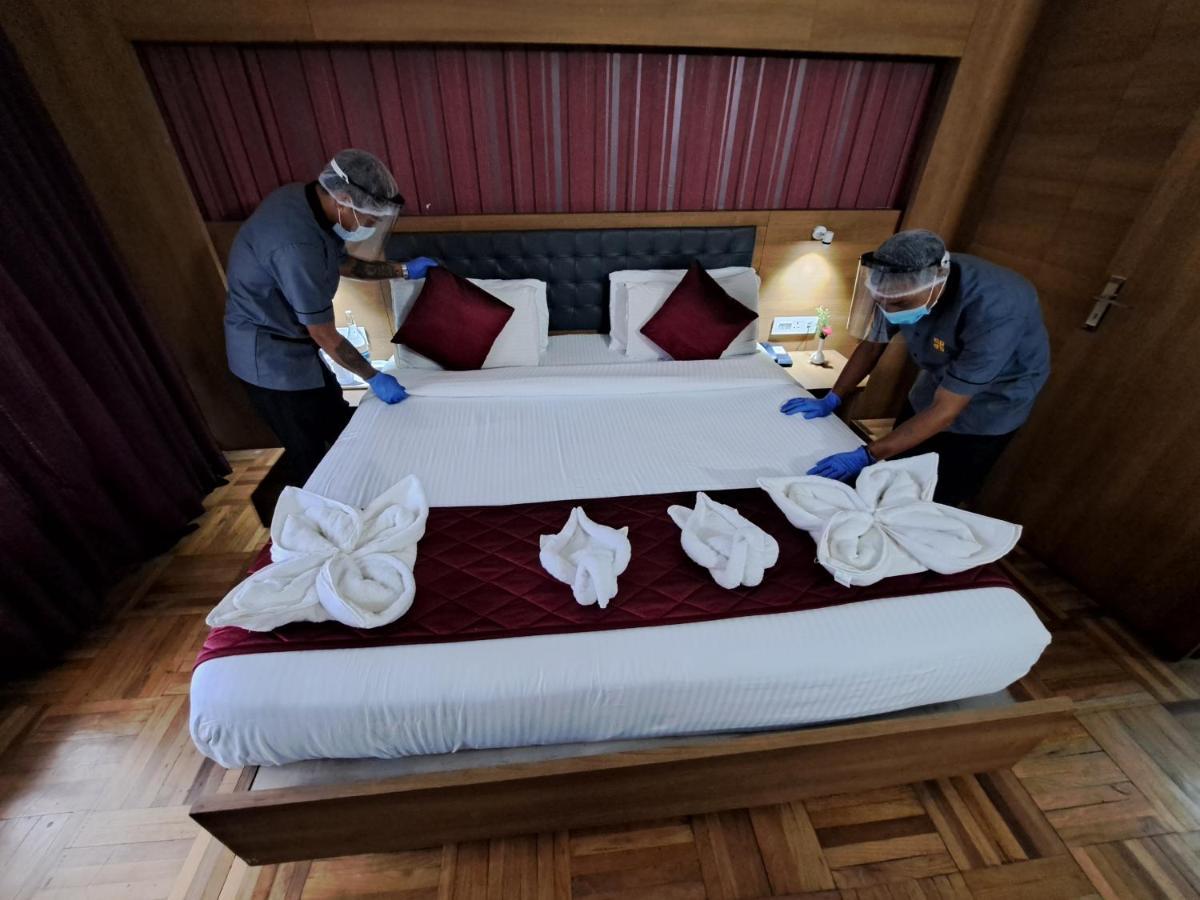 Hotel Preethi Classic Towers Ооти Екстериор снимка